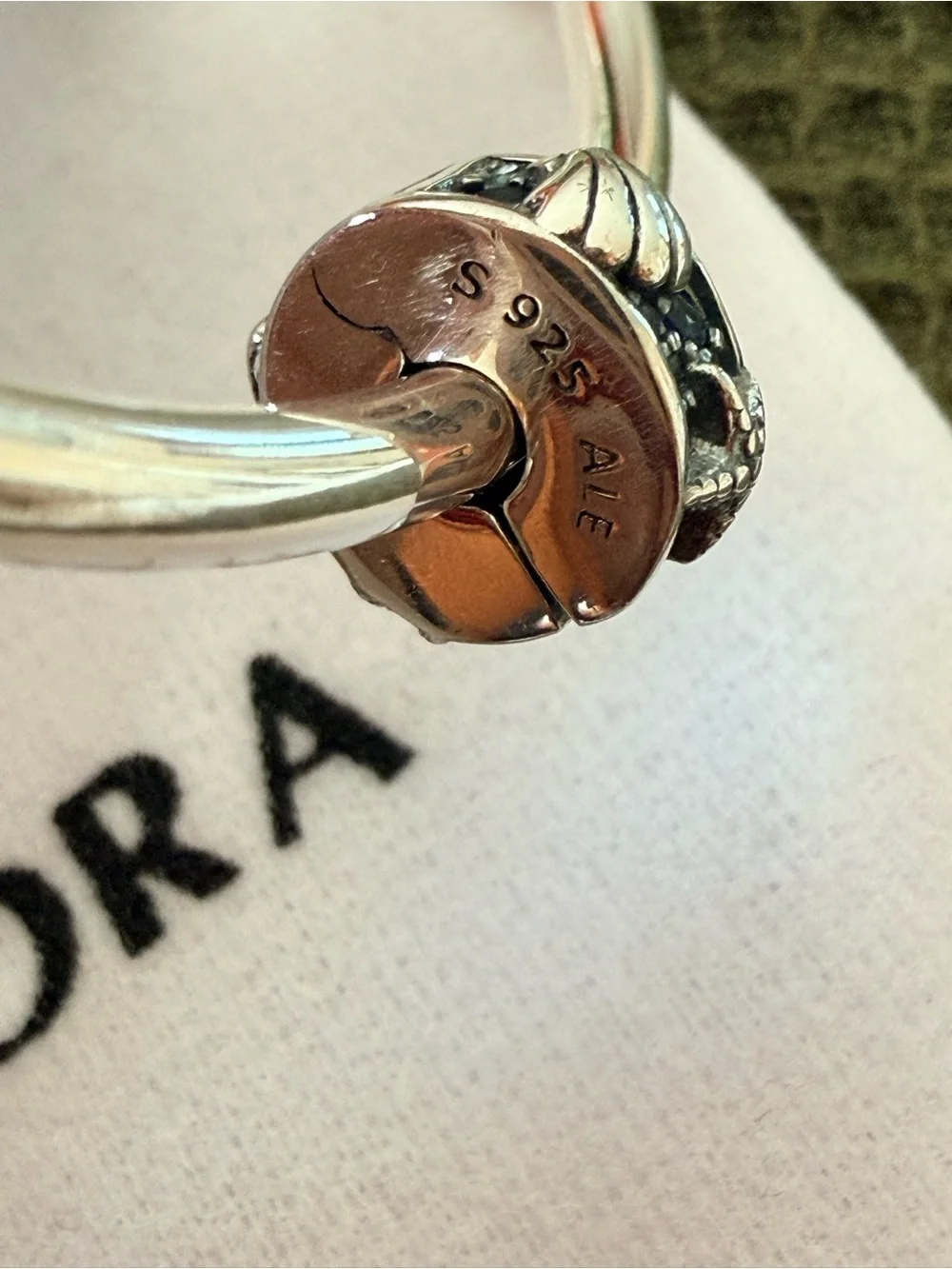 Pandora authentic imagine